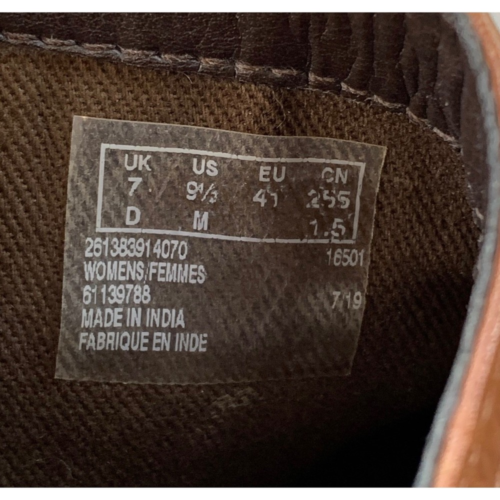 Clarks Women's Tan Brown Leather Ankle Boots Block Heel Zip Size 9.5 - Picture 8 of 10
